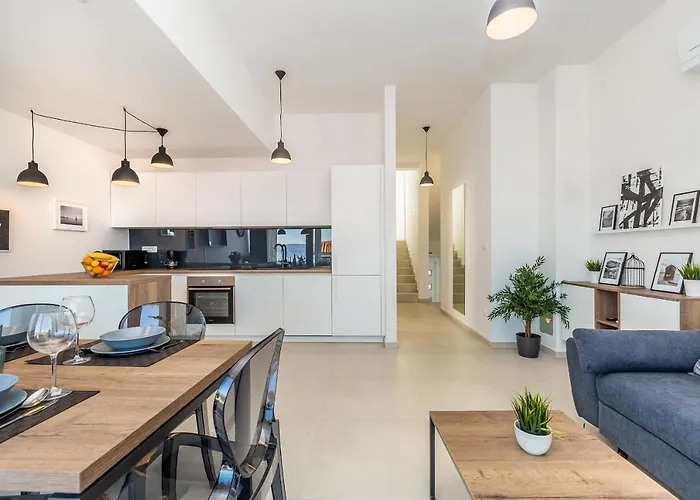 Solis Lacus Penthouse *