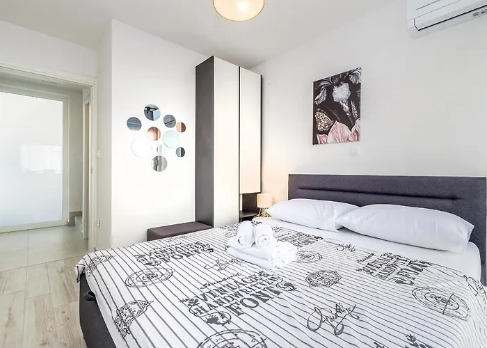 Solis Lacus Penthouse Διαμέρισμα