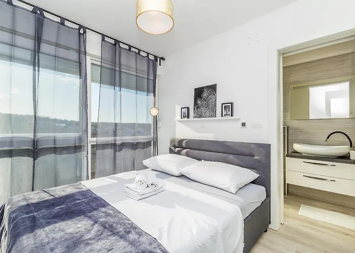 Solis Lacus Penthouse Διαμέρισμα *