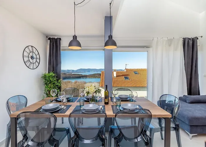Solis Lacus Penthouse *
