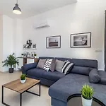 Solis Lacus Penthouse