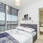 Solis Lacus Penthouse Apartmán *