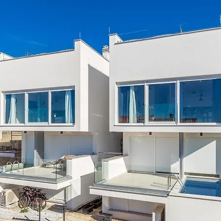 Solis Lacus Penthouse