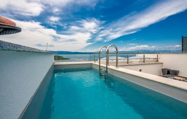 Solis Lacus Penthouse شقة